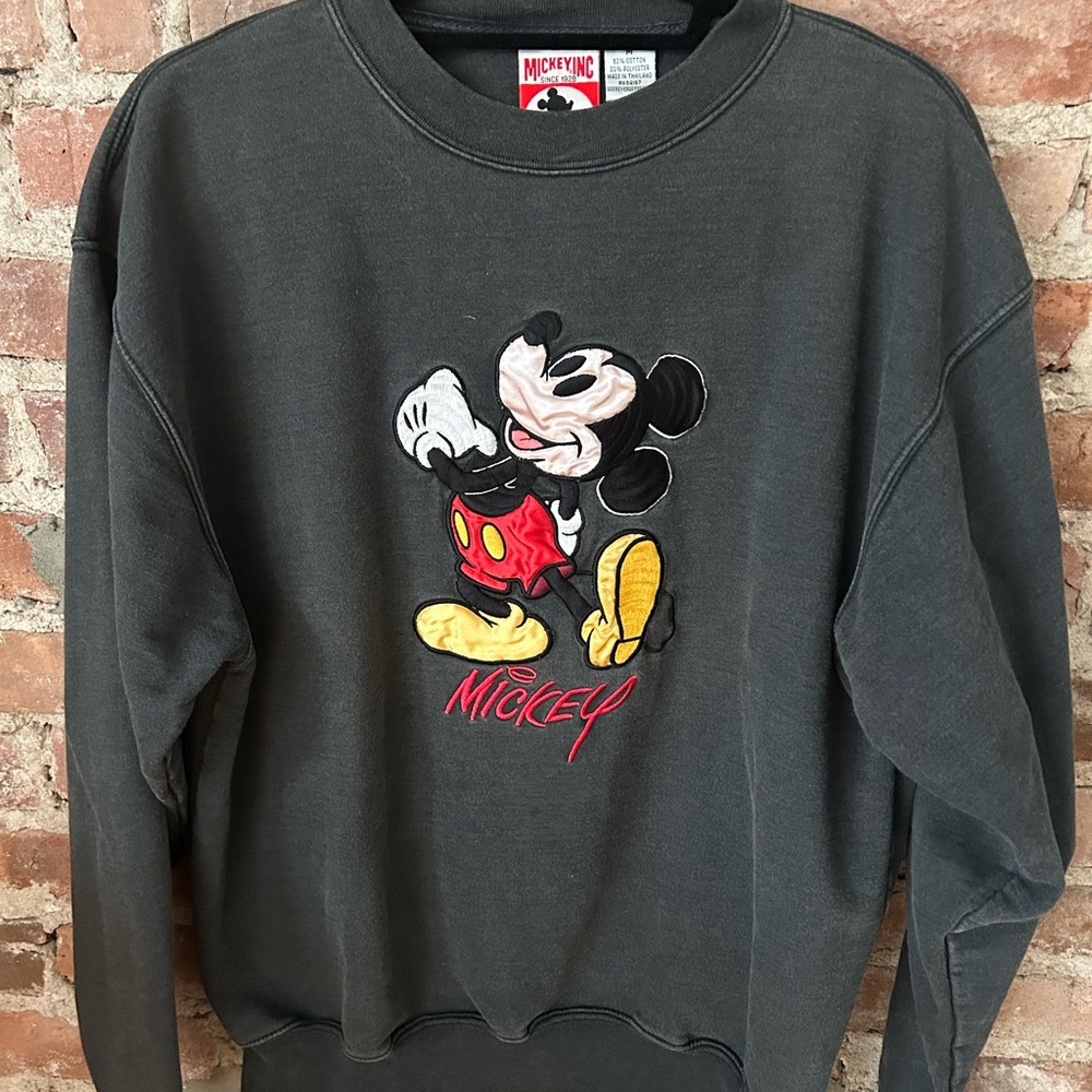 Vintage Rare Mickey Sweatshirt Size M